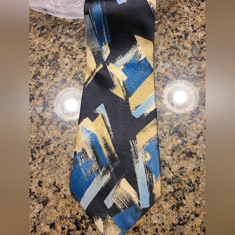 Oscar De La Renta Tie